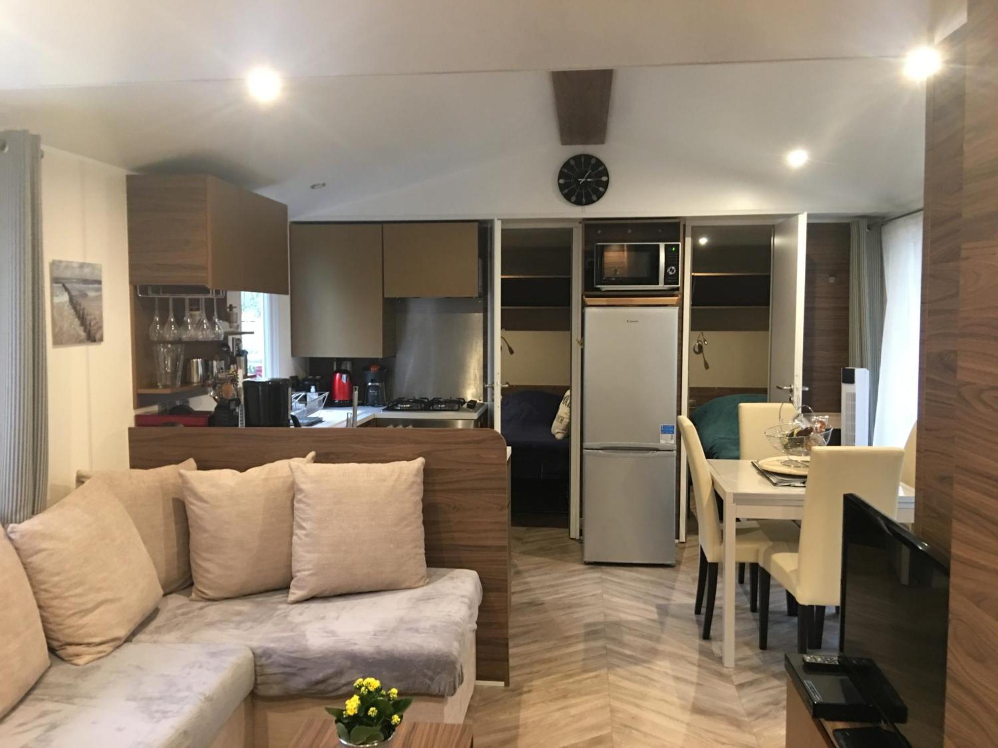 Mobilhome Familial 6 A 7 P 3 Chambres 42 M2 Saint Brevin Les Pierres Couchees 외부 사진